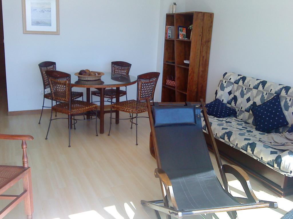 Apartamentos Puerto Basella Villanueva De Arosa Rum bild