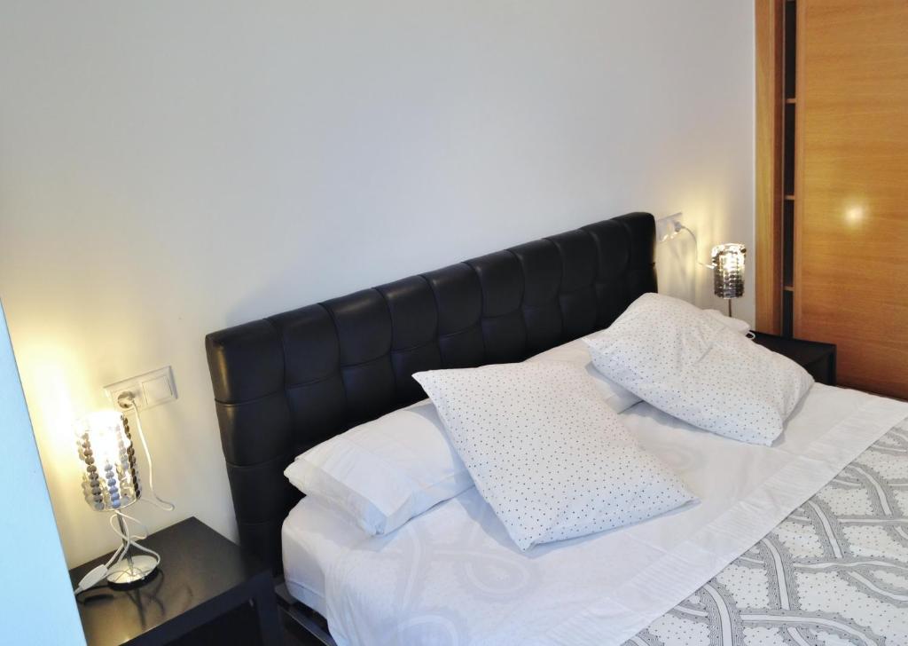 Apartamentos Puerto Basella Villanueva De Arosa Rum bild