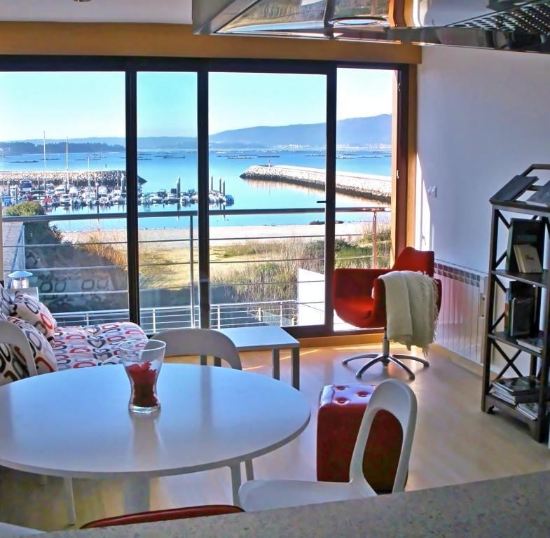 Apartamentos Puerto Basella Villanueva De Arosa Exteriör bild