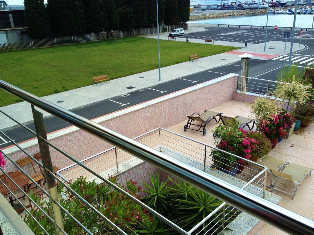 Apartamentos Puerto Basella Villanueva De Arosa Exteriör bild
