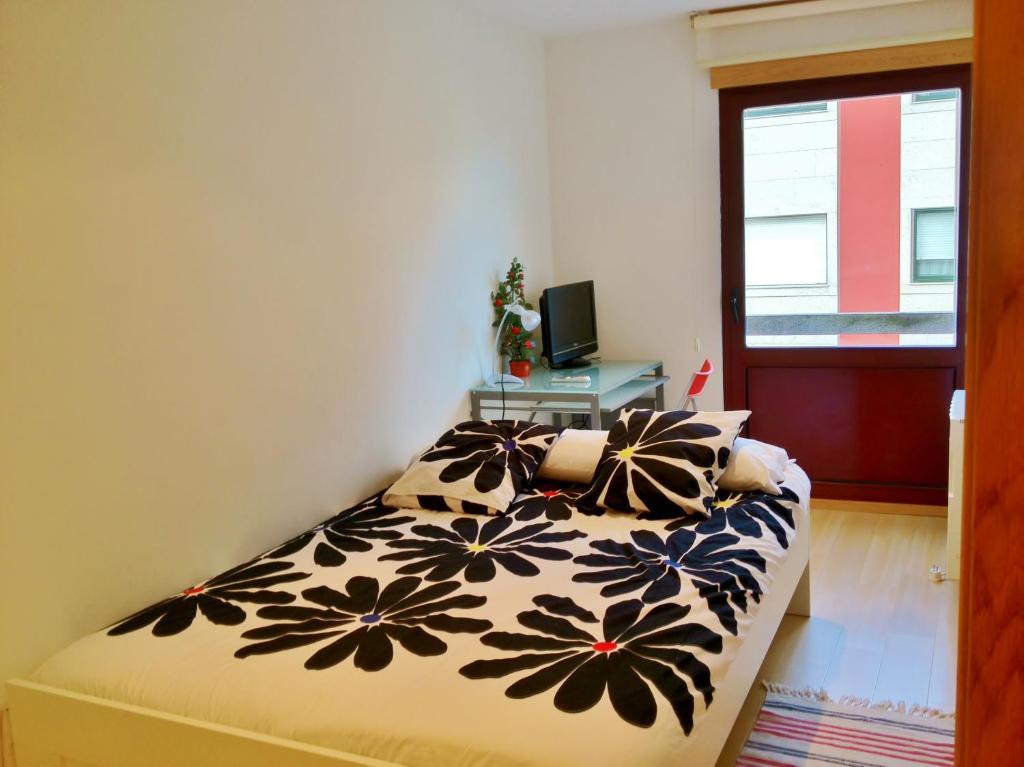 Apartamentos Puerto Basella Villanueva De Arosa Rum bild