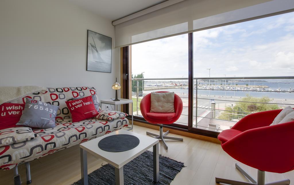 Apartamentos Puerto Basella Villanueva De Arosa Exteriör bild