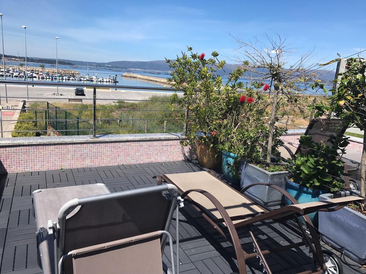 Apartamentos Puerto Basella Villanueva De Arosa Exteriör bild